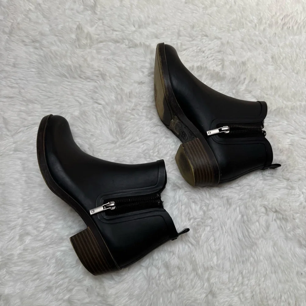 Lucky Brand Black Ankle Boots Size 6